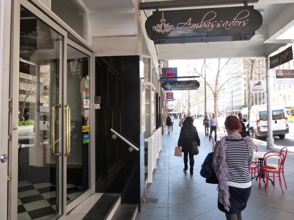 Ambassadors Hotel Adelaide Exteriör bild