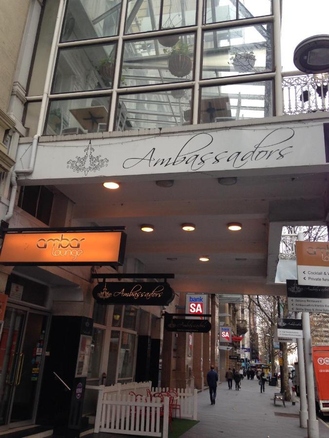 Ambassadors Hotel Adelaide Exteriör bild